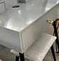 Tocador Gris con Espejo LED Ovalado con Base Metálica y Asiento  - Miniatura 6