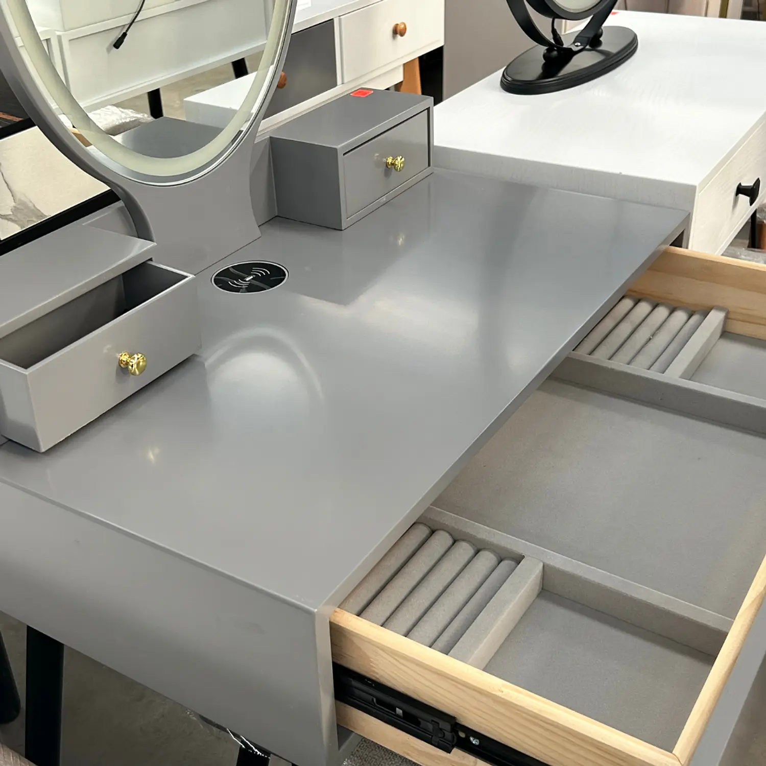Tocador Gris con Espejo LED Ovalado con Base Metálica y Asiento  8