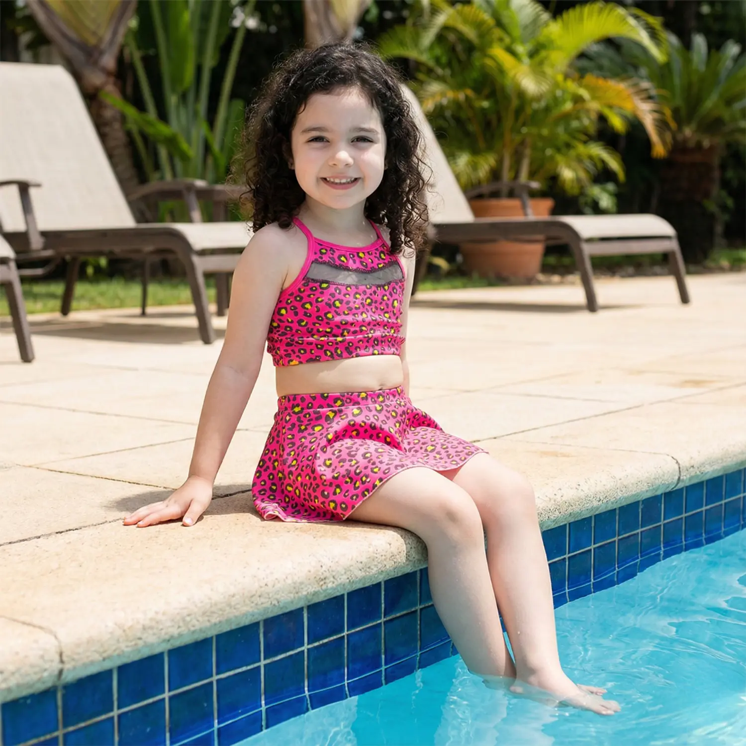 Traje de Baño Niña 2 Piezas Rosado con Short Talla M 1
