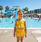 Traje de Baño para Niñas Amarillo con Short y Volantes - Miniatura 1