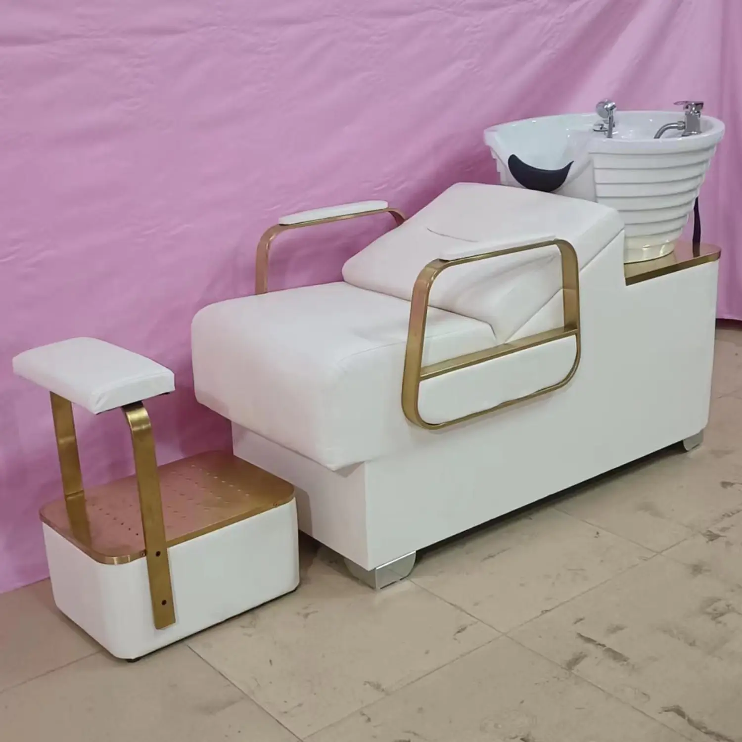 Sillón Lavapelo Profesional Blanco y Dorado para Peluquería 4