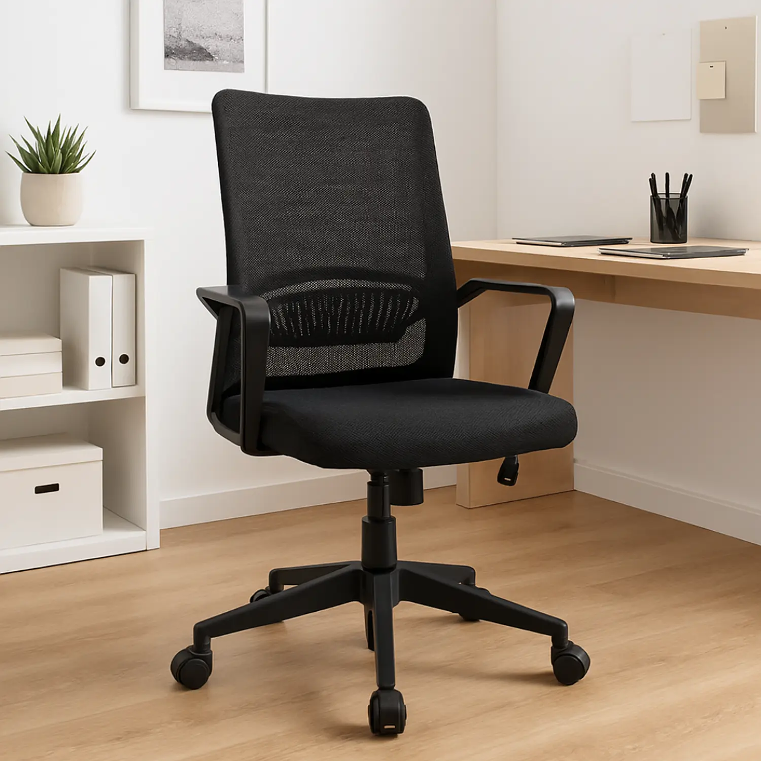 Silla de Oficina Florencia Malla Negra con Soporte 1