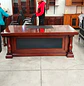 Escritorio Gerencial Bruselas Caoba Tallado - Miniatura 6