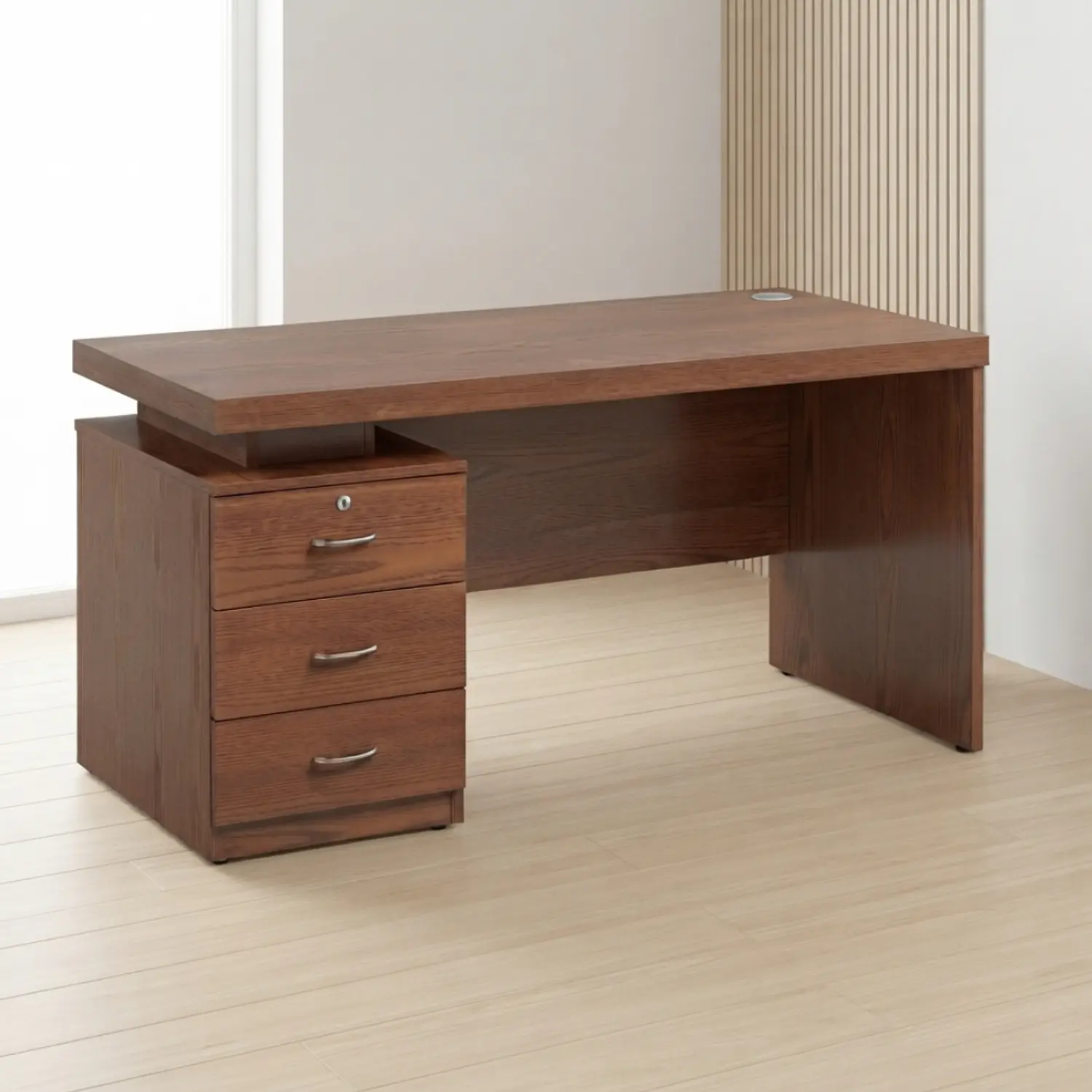 Escritorio Ejecutivo Clásico Verona 3 Cajones Nogal Walnut 1