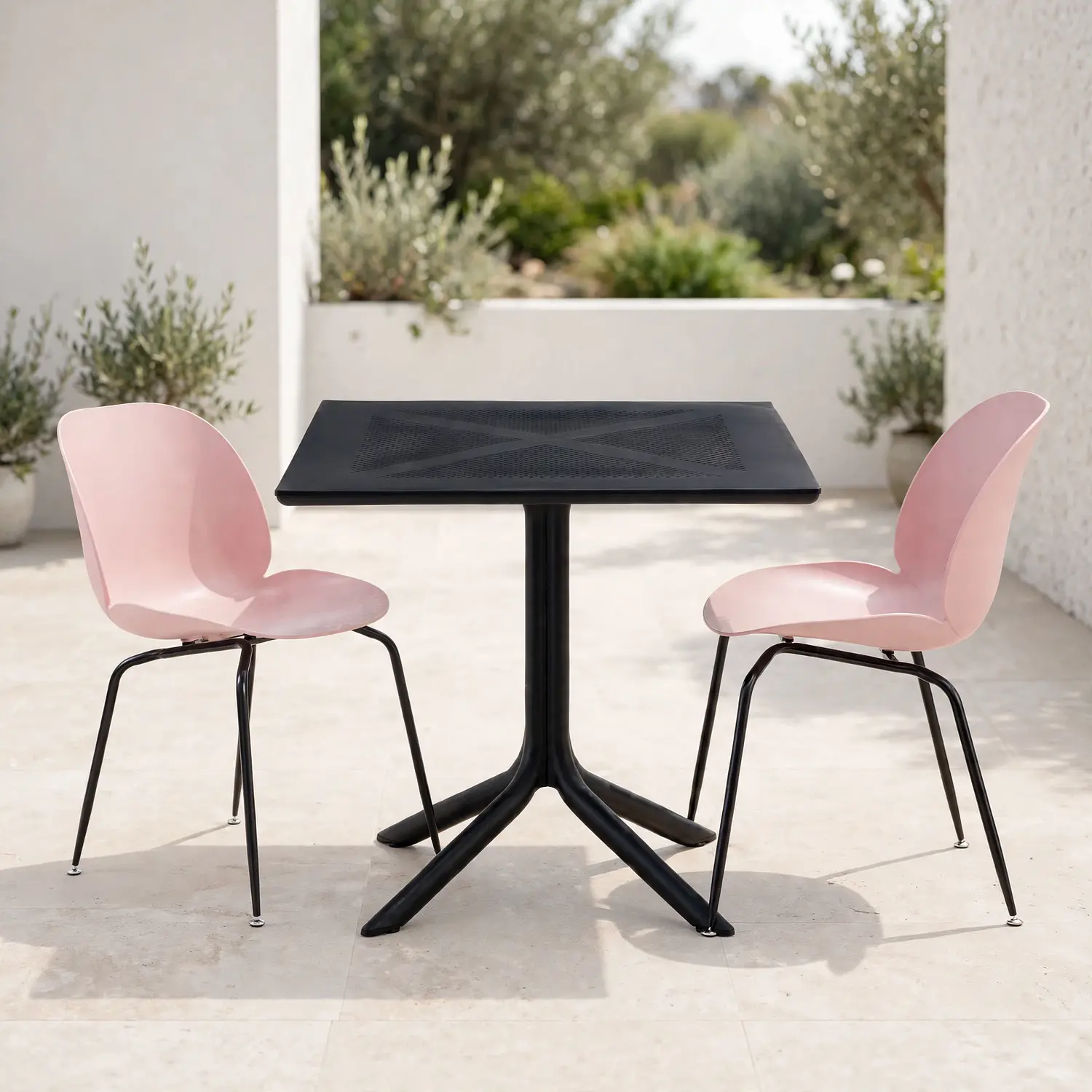 Set Mesa de Terraza Emy con 2 Sillas Nórdica 1