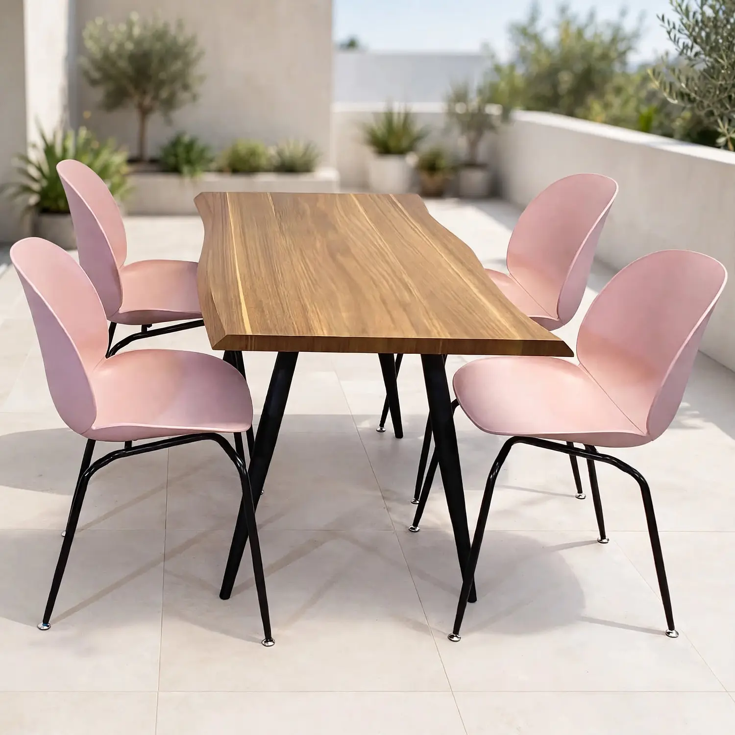 Set Comedor 4 Sillas Beetle y Mesa Rectangular de Madera 13