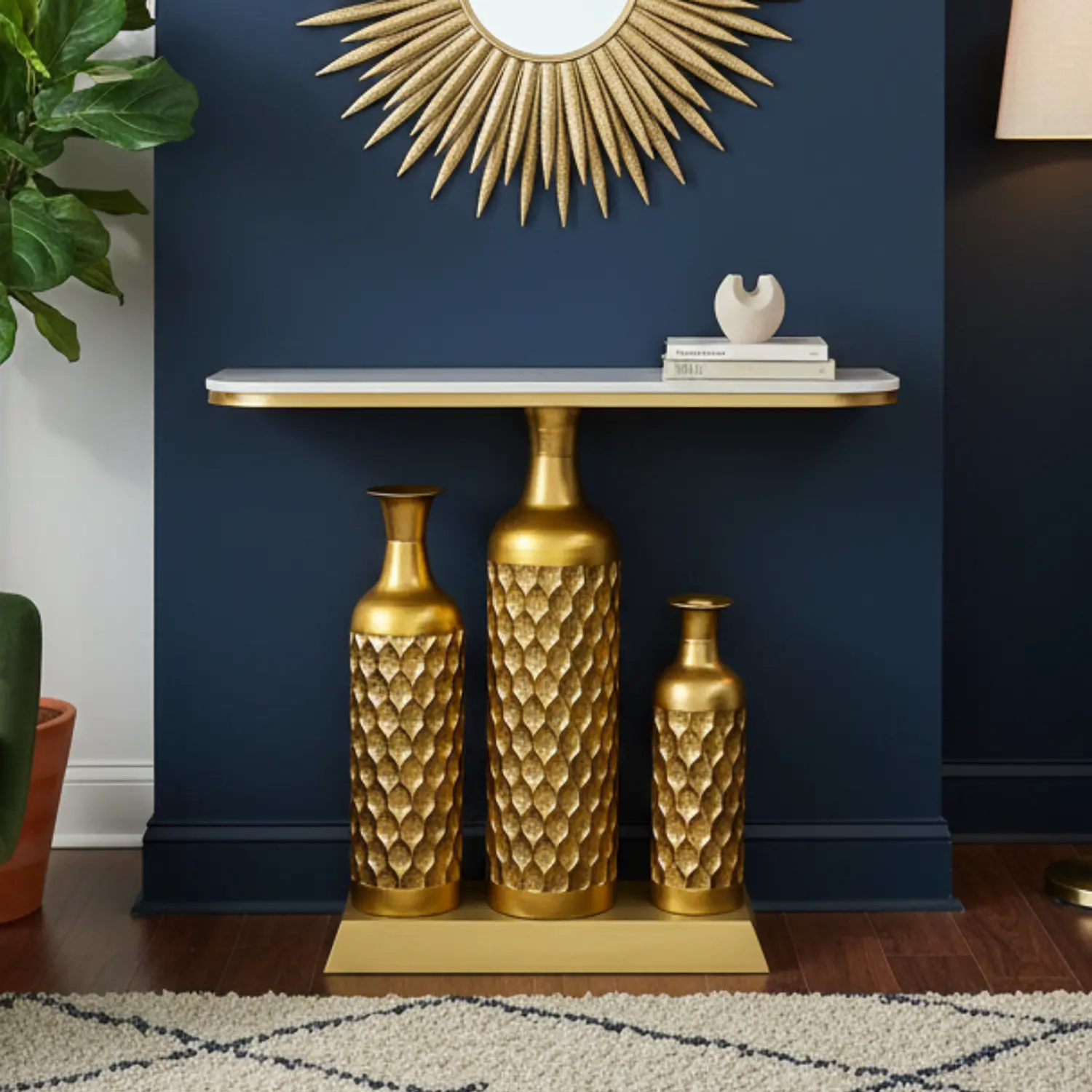 Arrimo Moderno con 3 Jarrones Dorados Decorativos y Tapa Blanca 1