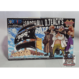  MARSHALL D.TEACH’S PIRATE SHIP "One Piece Grand Ship Collection"