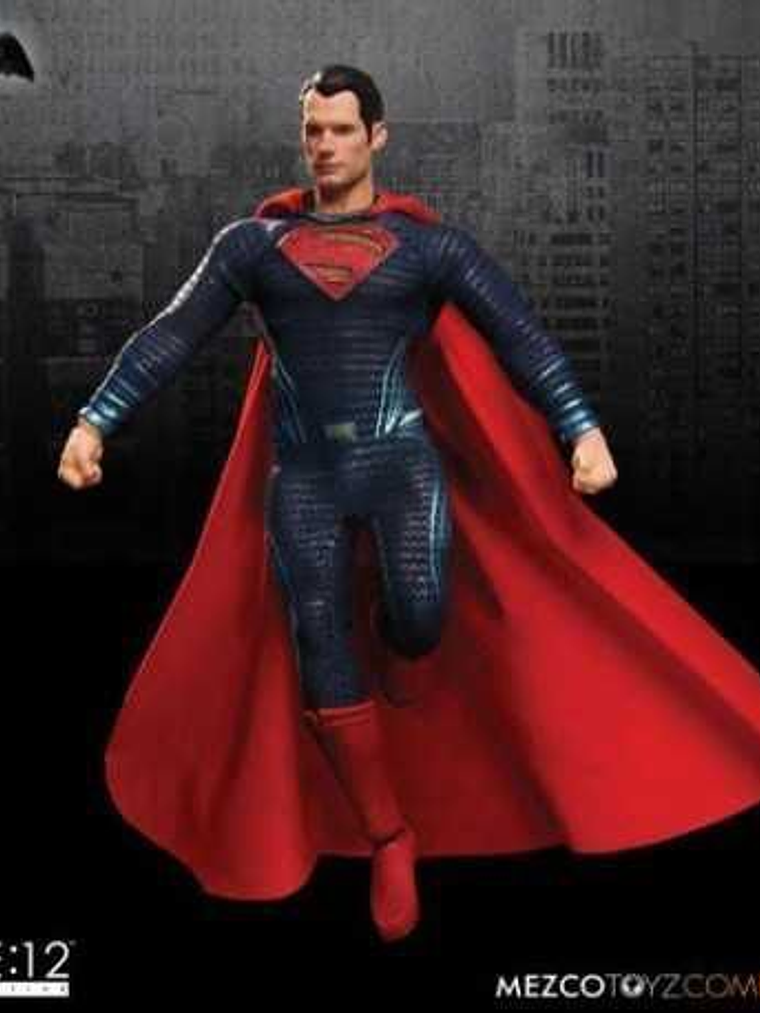 Batman v Superman: Dawn of Justice One:12 Collectible Superman Action Figure 4