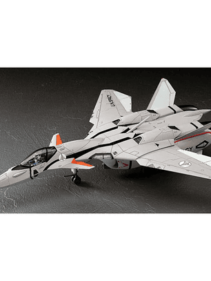 HASEGAWA 1/72 VF-11B THUNDERBOLT MACROSS PLUS