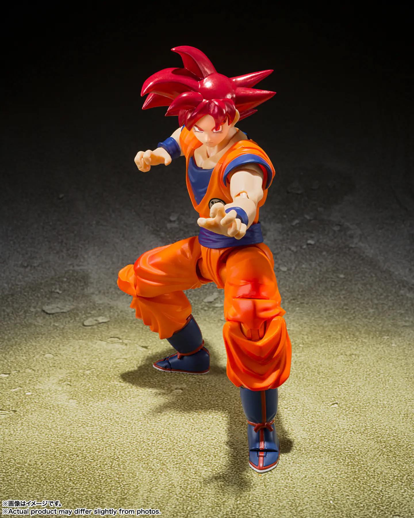 S.H.Figuarts Super Saiyan God Son Goku  4