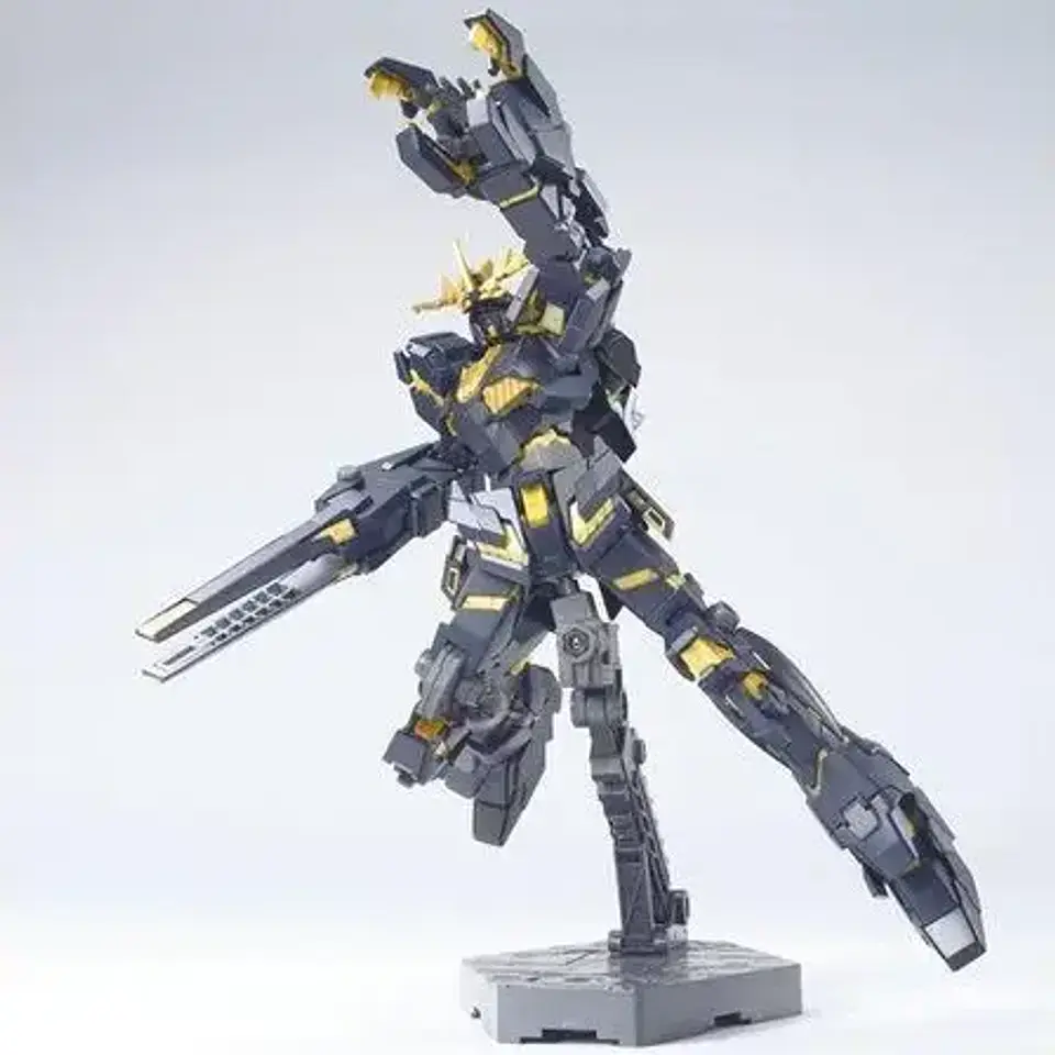 1/144 HGUC RX-0 Unicorn Gundam 02 Banshee (Destroy Mode) 1