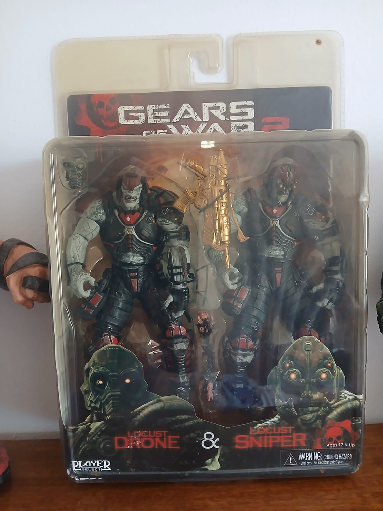 NECA Gears of War Locust Drone & Sniper Sellado – Figura Coleccionista Premium 7” – Original, Rara y Descontinuada – Gaming Collectibles 3