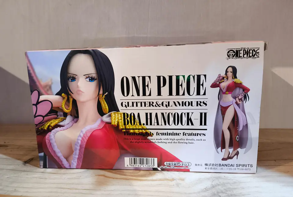 Figura Boa Hancock - La Emperatriz Pirata - One Piece Glitter & Glamours Ver. II 2