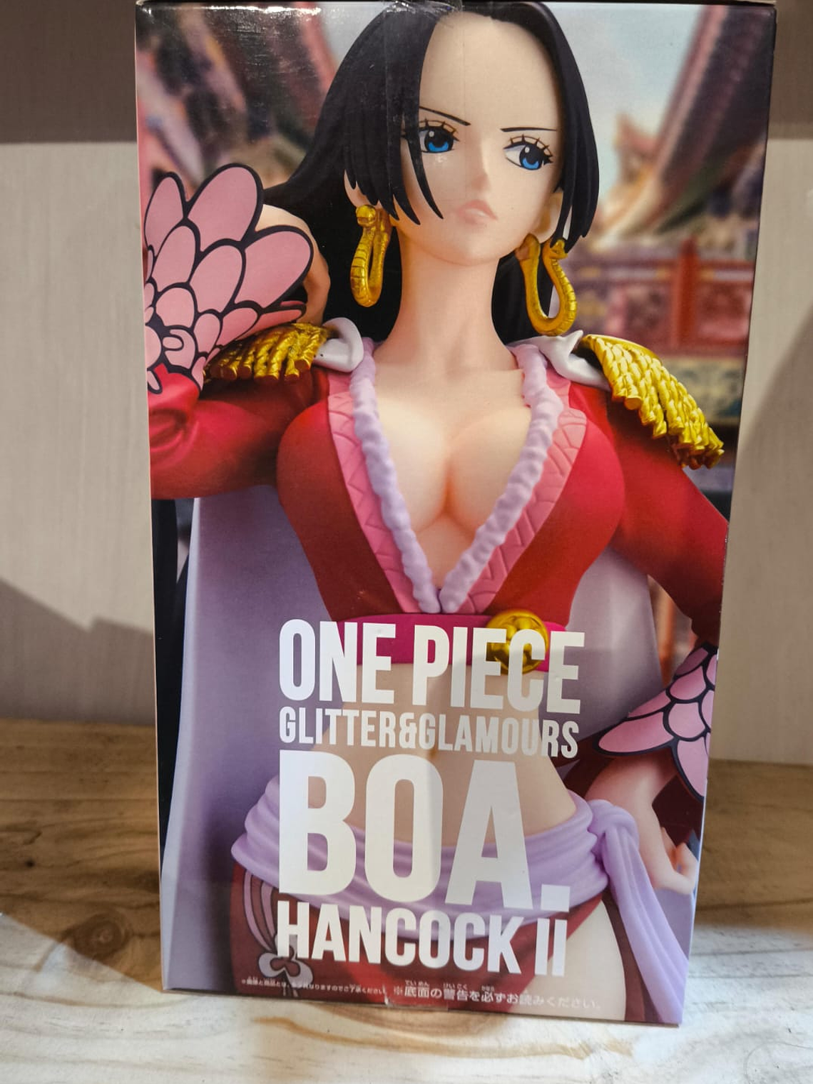 Figura Boa Hancock - La Emperatriz Pirata - One Piece Glitter & Glamours Ver. II 3