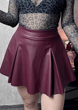 AYRA FALDA SHORT WINE