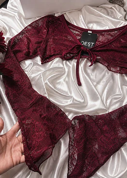 BELL CROPPED REDWINE