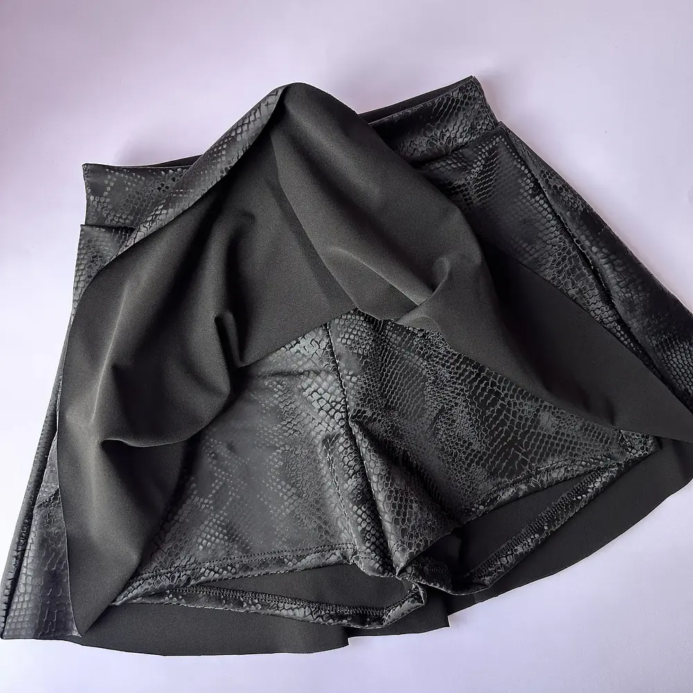 AYRA FALDASHORT REPTIL