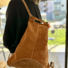 MOCHILA TRIÁNGULO CAMEL