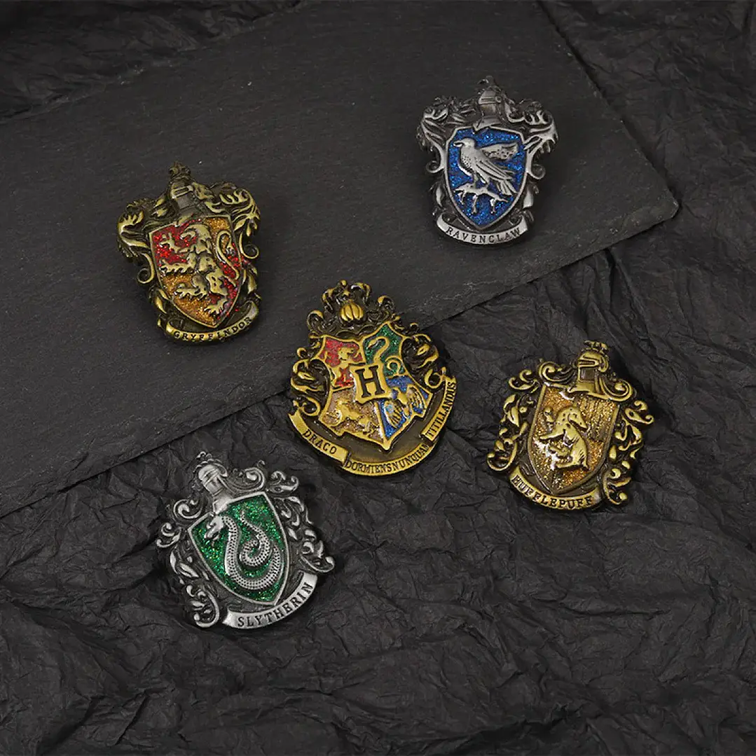 Pins Casas de Hogwarts - Diseños Coleccionables 7