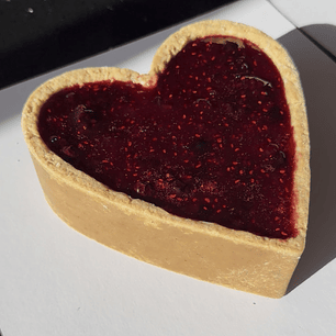 Berries Heart Cheesecake (Entrega 14 Febrero AM)
