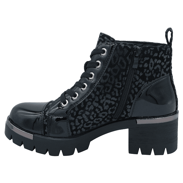 Bototo Charol pantera Negro 4