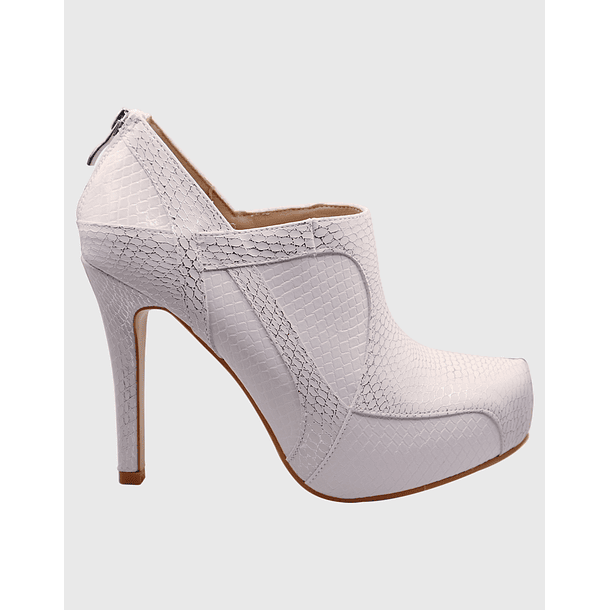 Botin taco aguja Blanco 3