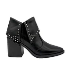 Botin para mujer solapa con tachas negro Danicolle 1