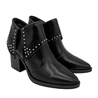 Botin para mujer solapa con tachas negro Danicolle 2