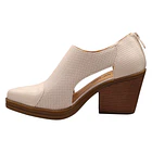 Zapato Mujer con Calado Color Beige 3
