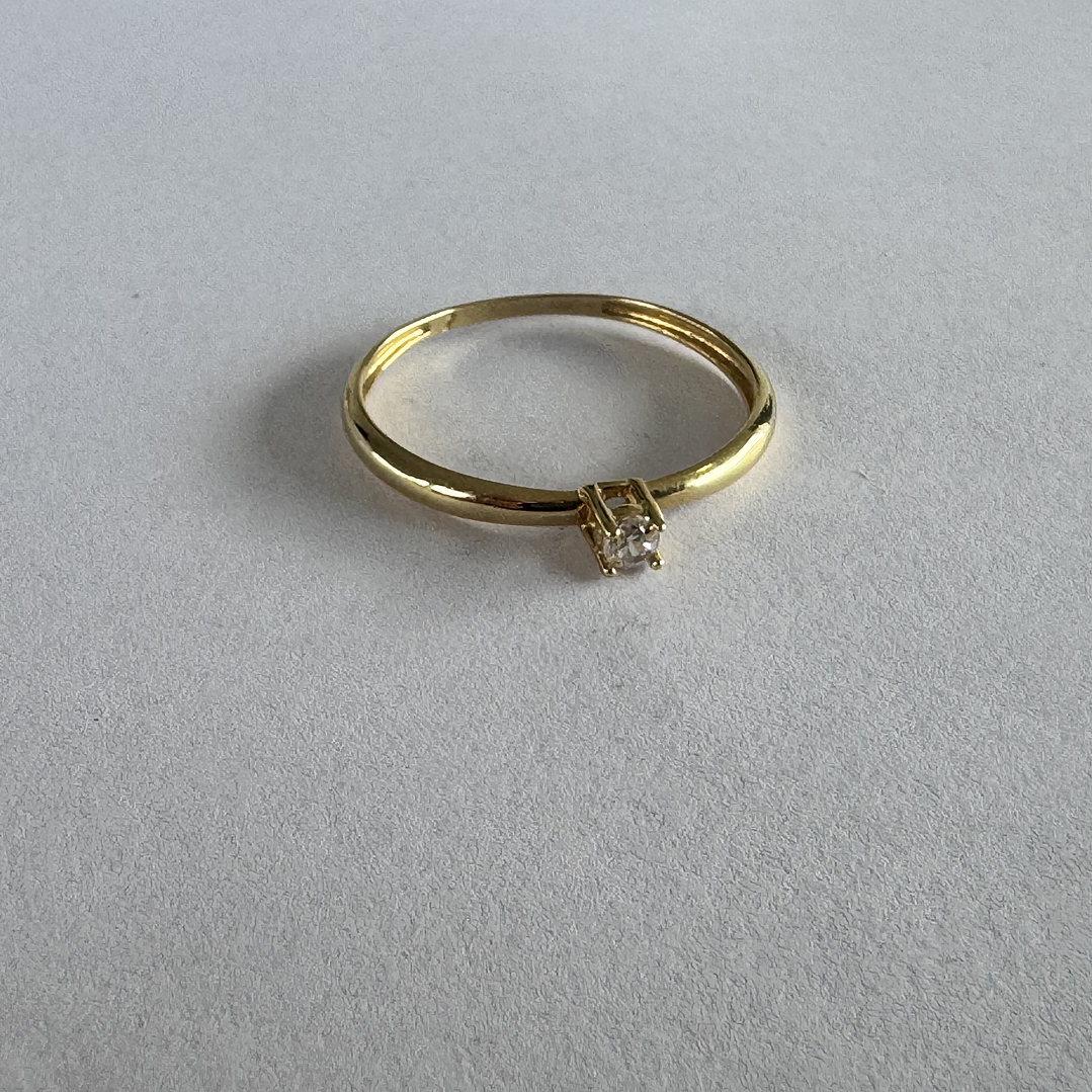 Anel Solitário De Ouro Amarelo Com Diamante 05 Pontos 4