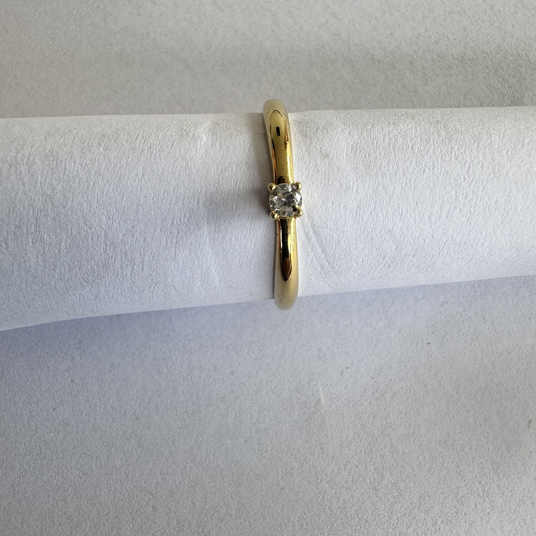 Anel Solitário De Ouro Amarelo Com Diamante 05 Pontos 5