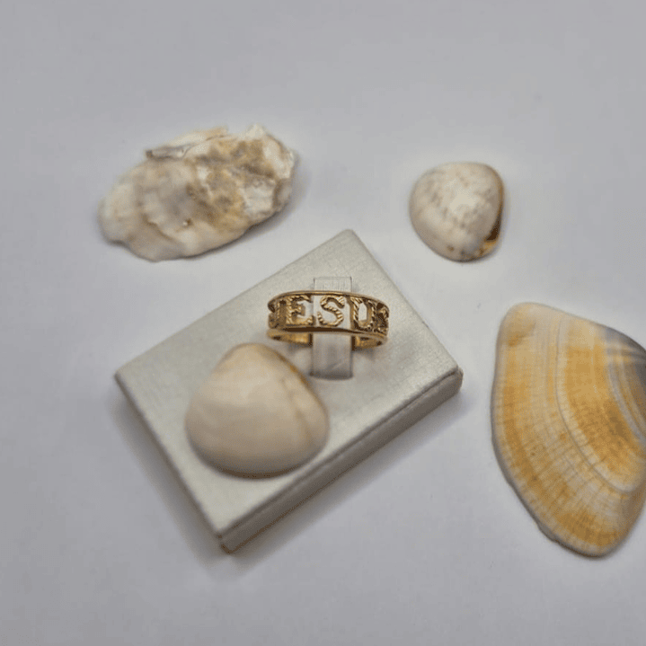 Anel Jesus Trabalhado Ouro Amarelo 18k750 5