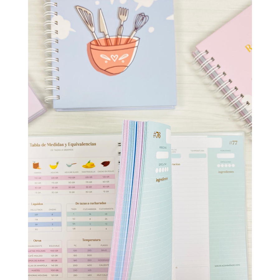 Recetario portada Lila (letras doradas) 2