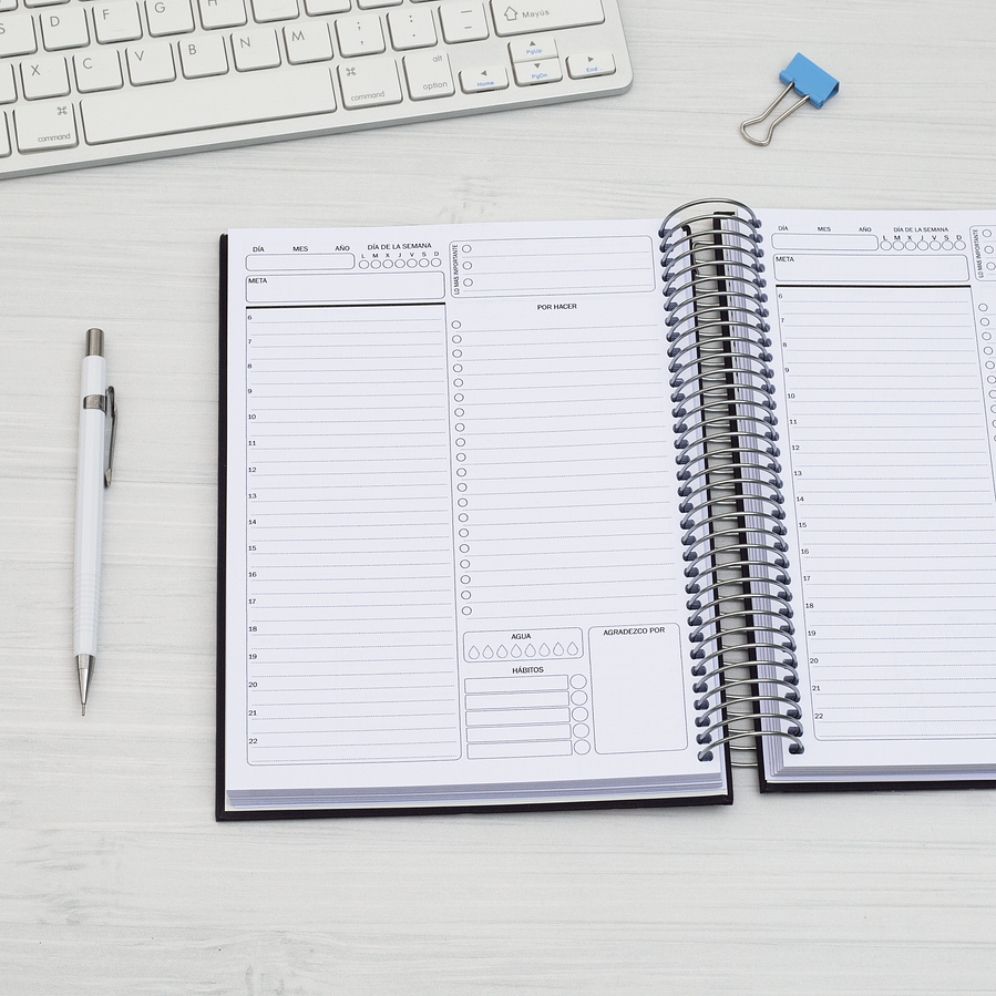 Agenda DIARIA sin fecha (interior color negro) 7