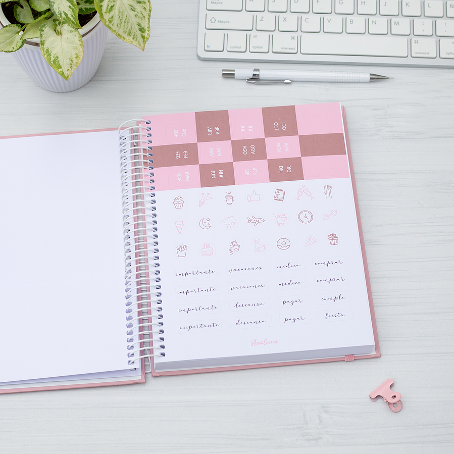 Agenda 2026 Personal / Color Romance / Tamaño Clásico  16