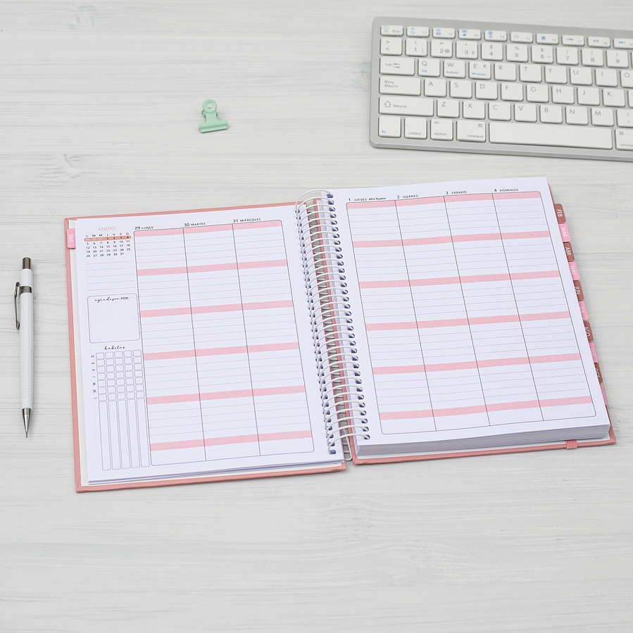 Agenda 2026 Personal / Color Romance / Tamaño Clásico  9