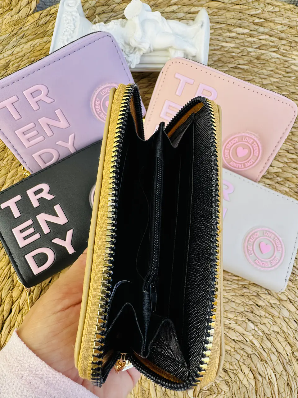 BELLOS TARJETEROS LOTE 6 UNIDADES 4