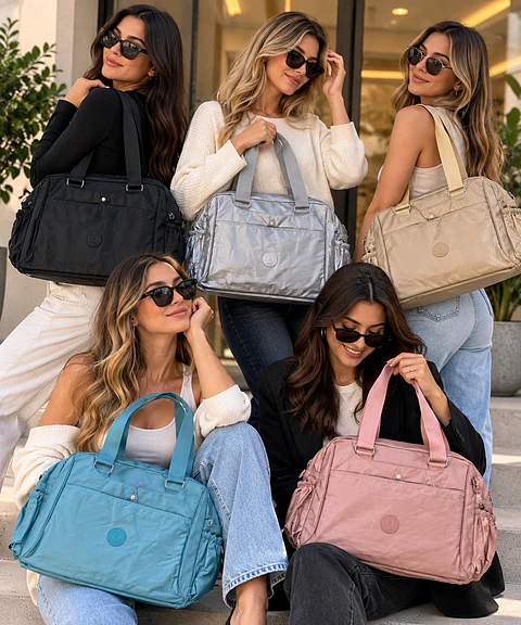 OFERTA BOLSOS  ESTILO KIPLING METALIZADAS 6 UNIDADES X $32.990  Colores surtidos  No incluyen accesorios