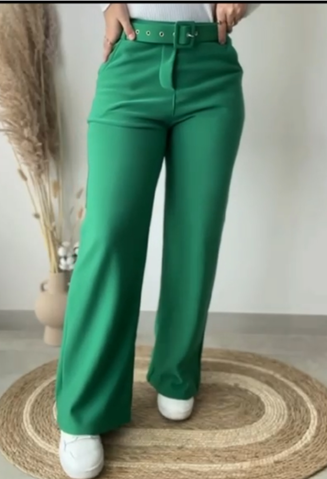 Pantalón Mujer Flare Negro Efecto Cuero JJO