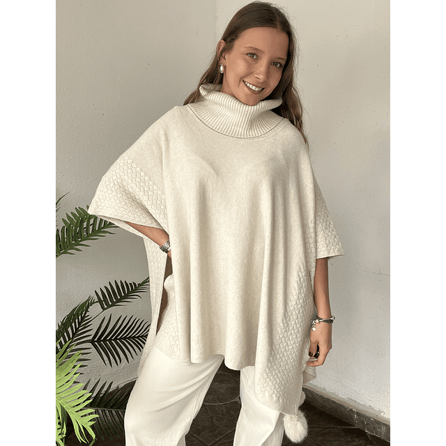 Poncho pom pom ✨