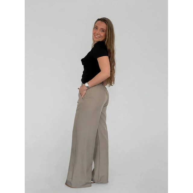 Pantalón Sastrero cinturón dorado 