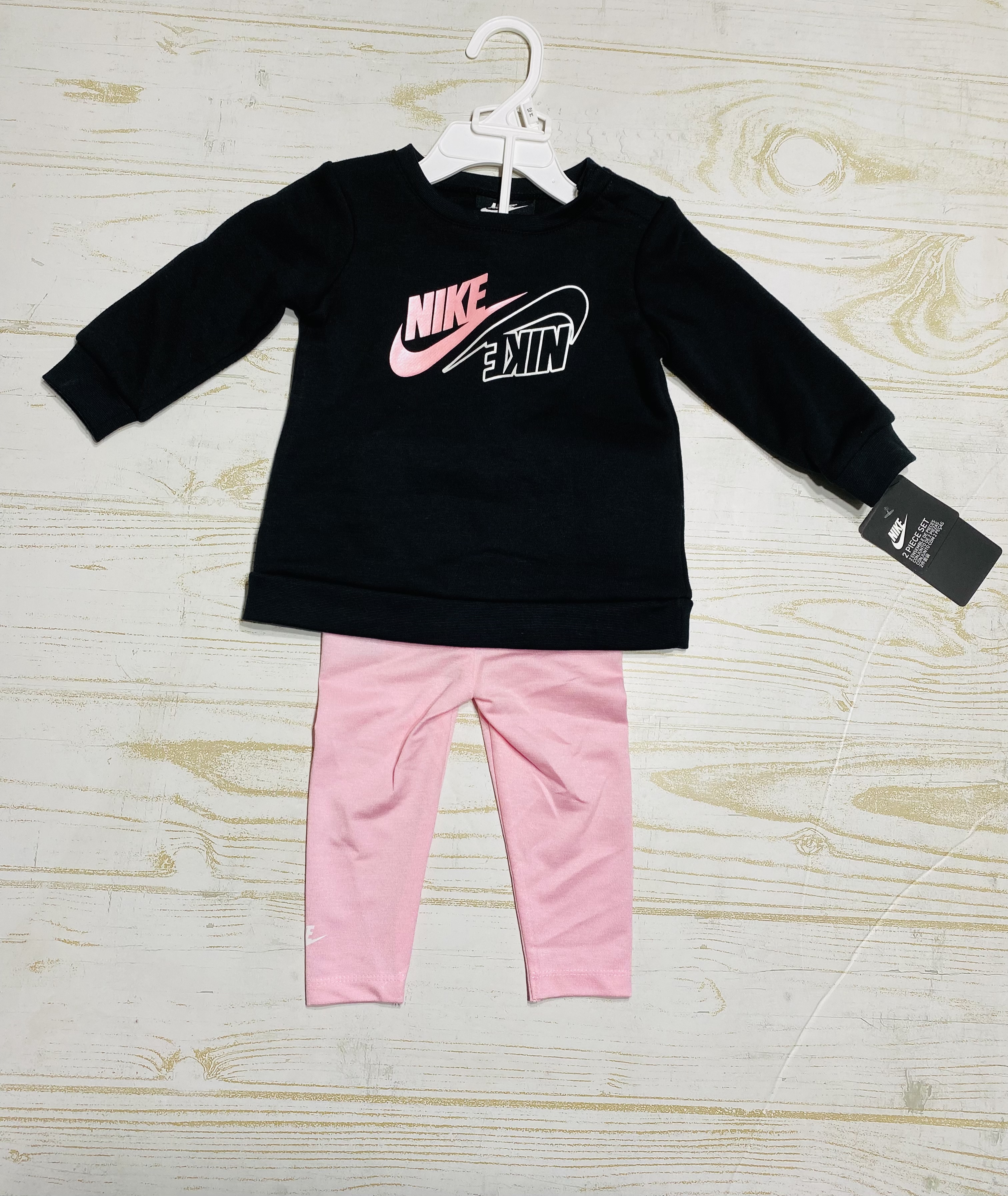 Conjunto Nike infantil 12 18 24