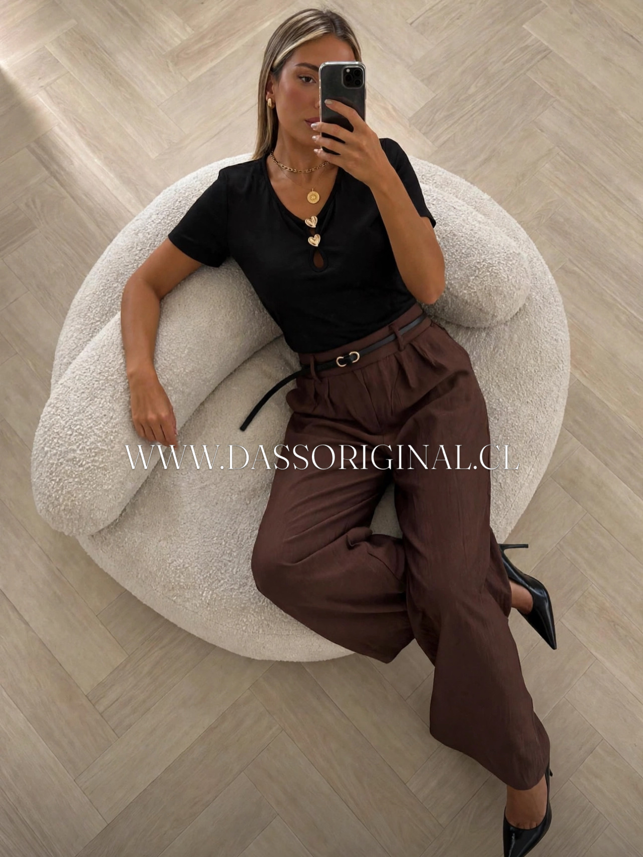PANTALÓN BEGONIA SEMI LINO Café + Polera Negra 