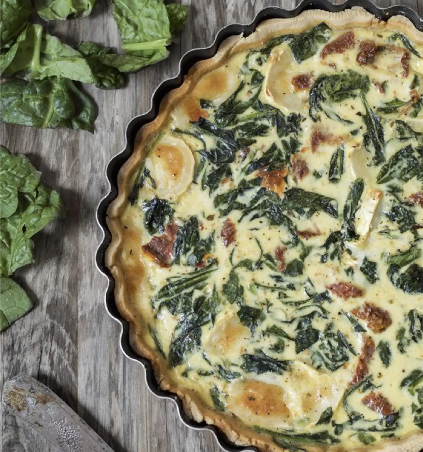 Quiche de Espinaca . Cebolla, Tomates secos y Champignon 1