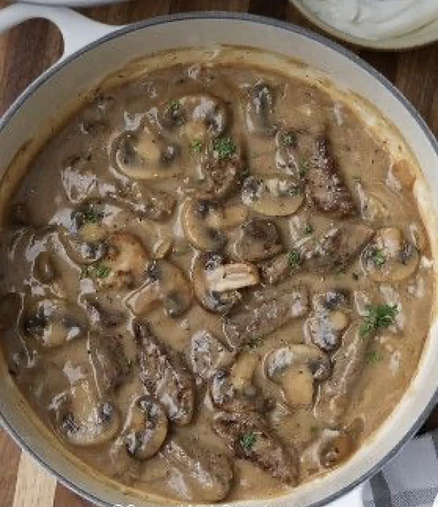 Stroganoff de Res