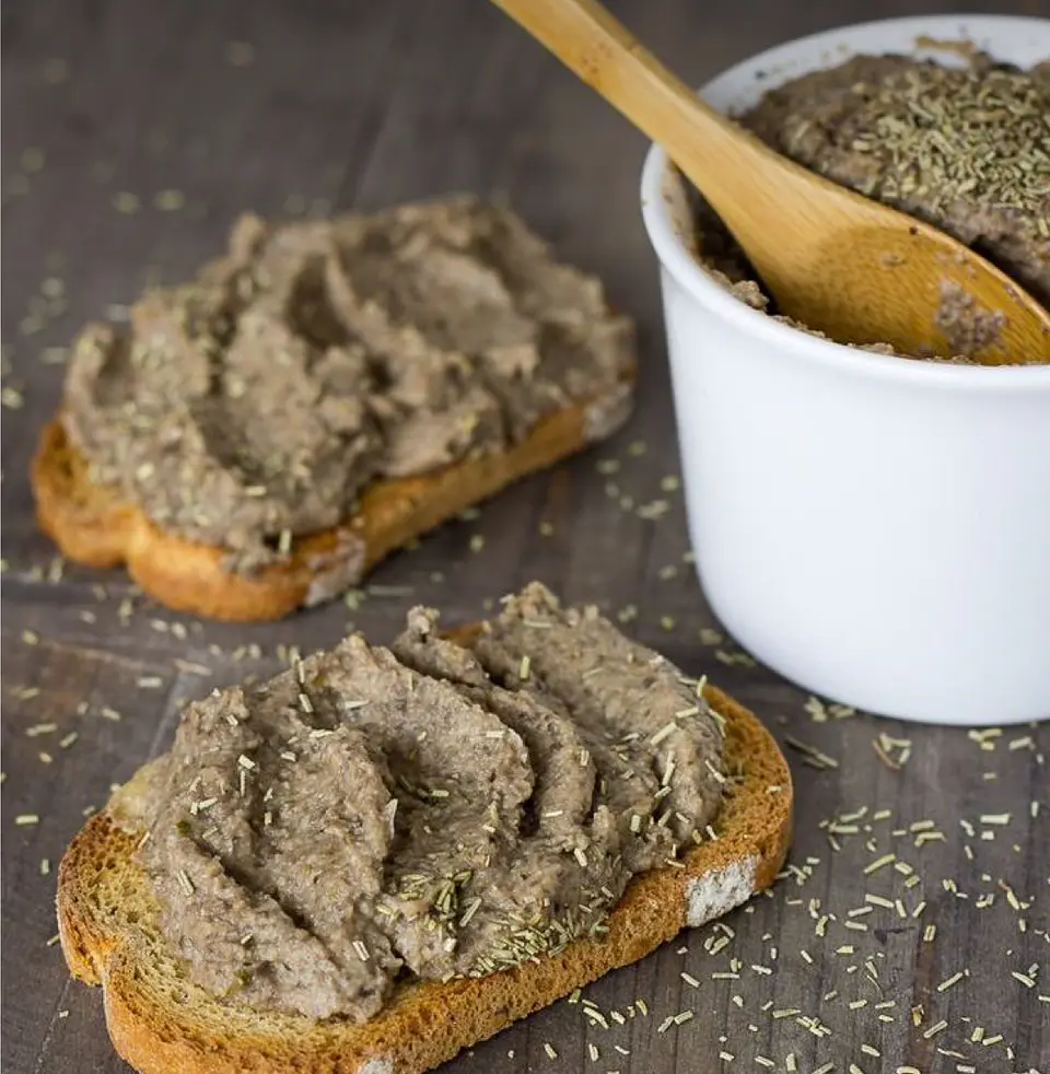 DIP DE CHAMPIGNON CON NUECES 100% ARTESANAL 1