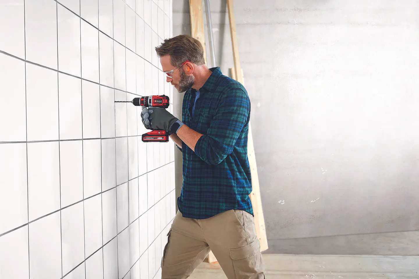 Taladro Percutor Inalámbrico 50Nm Cargador y Baterías Einhell 9