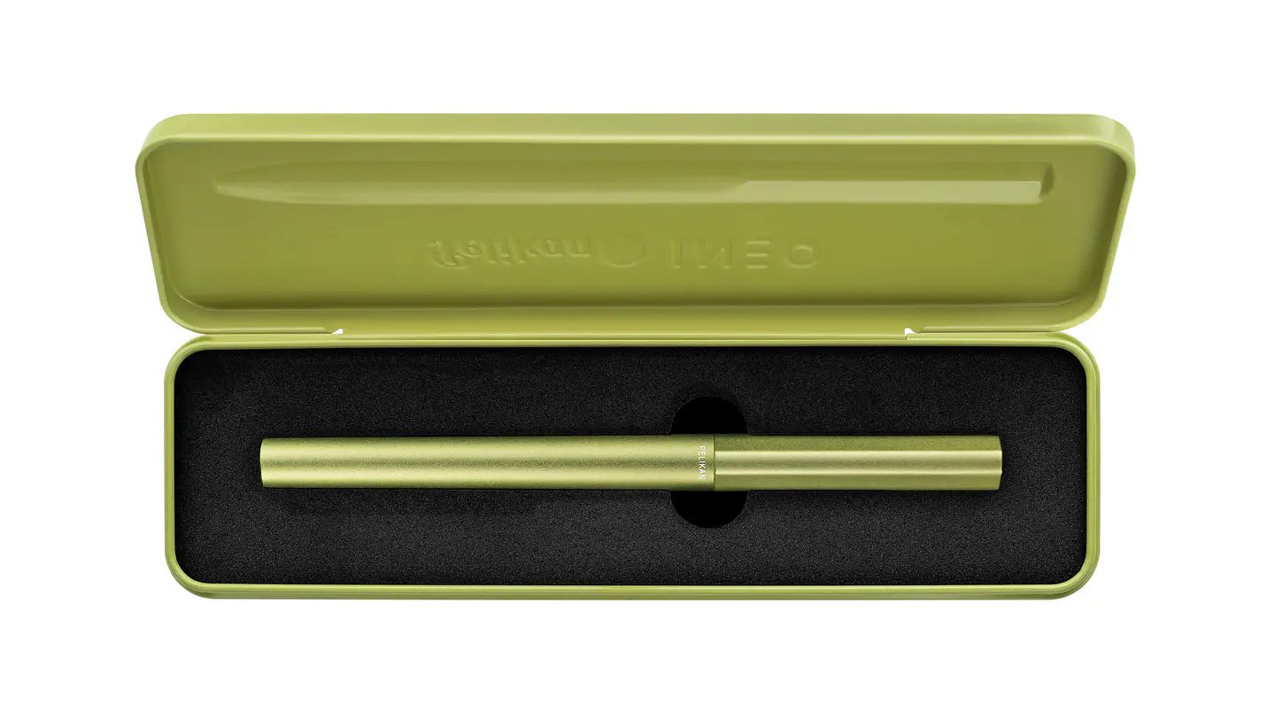 Pluma Pelikan Ineo Elements Con Estuche a Elección 15