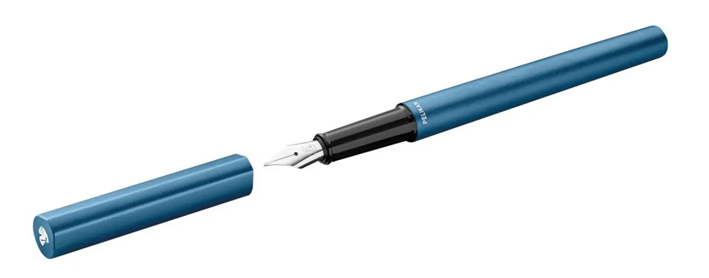 Pluma Pelikan Ineo Elements Azul en Caja 3
